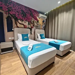 Suncoast Port Side Apartment Sarande